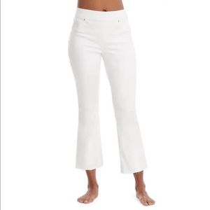 NEW Spanx Kick Flare Cropped Denim Pants with tags size small